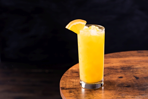 Viinakokteil Harvey Wallbanger