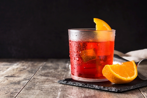 Magus-mõru aperitiiv Cardinale Negroni