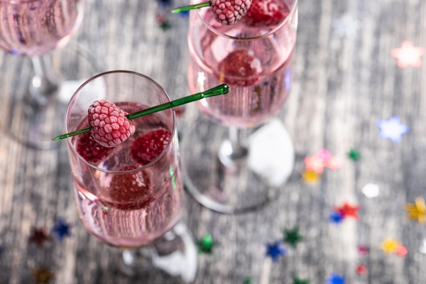 Alkoholivaba värske ja marjane kokteil Kir