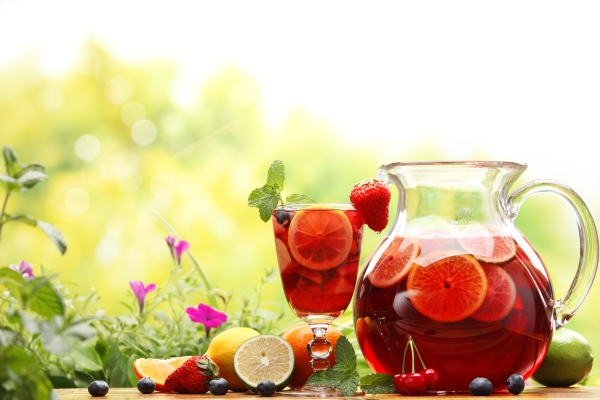 Alkoholivaba värske ja marjane Sangria
